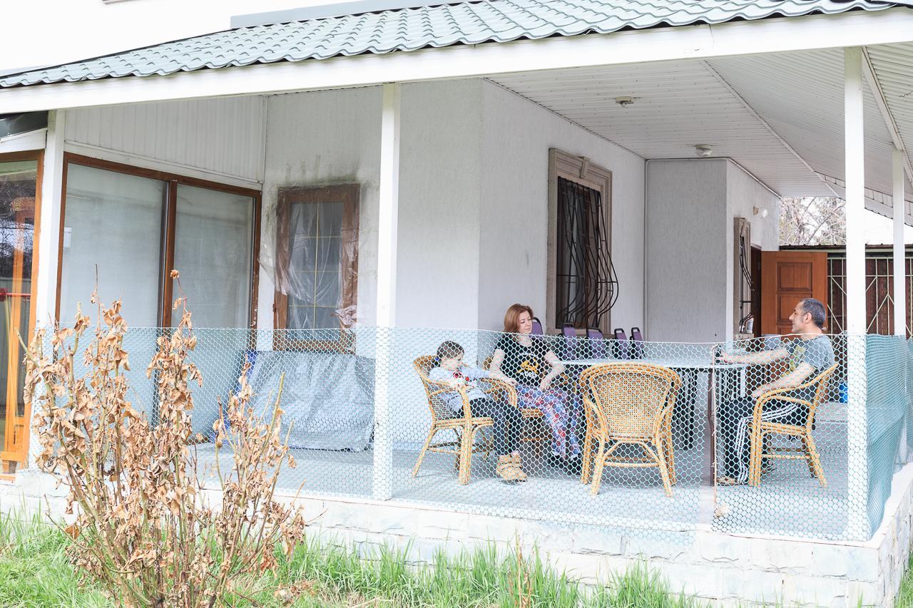 "European" Backpackers Hostel In Almaty Exterior foto